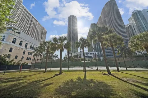 1750 N Bayshore Drive Miami FL 33132