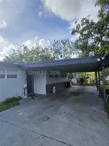 5652 Parke Avenue West Palm Beach FL 33407