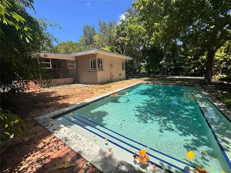 5930 SW 80th Street South Miami FL 33143