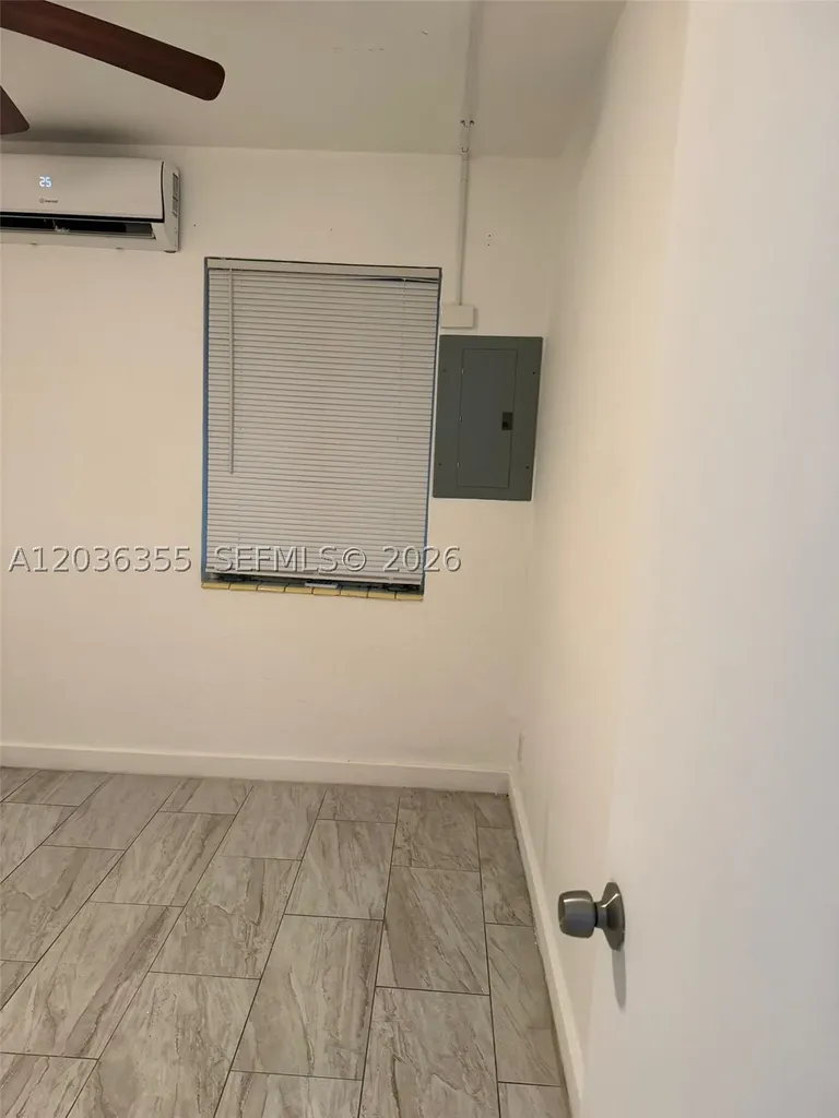 1324 N 58 Avenue Hollywood FL 33021