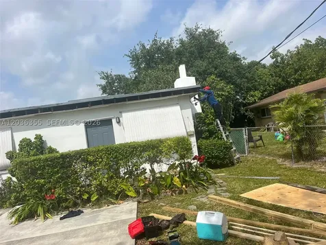 1324 N 58 Avenue Hollywood FL 33021