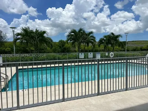7117 NW 103rd Path Doral FL 33178