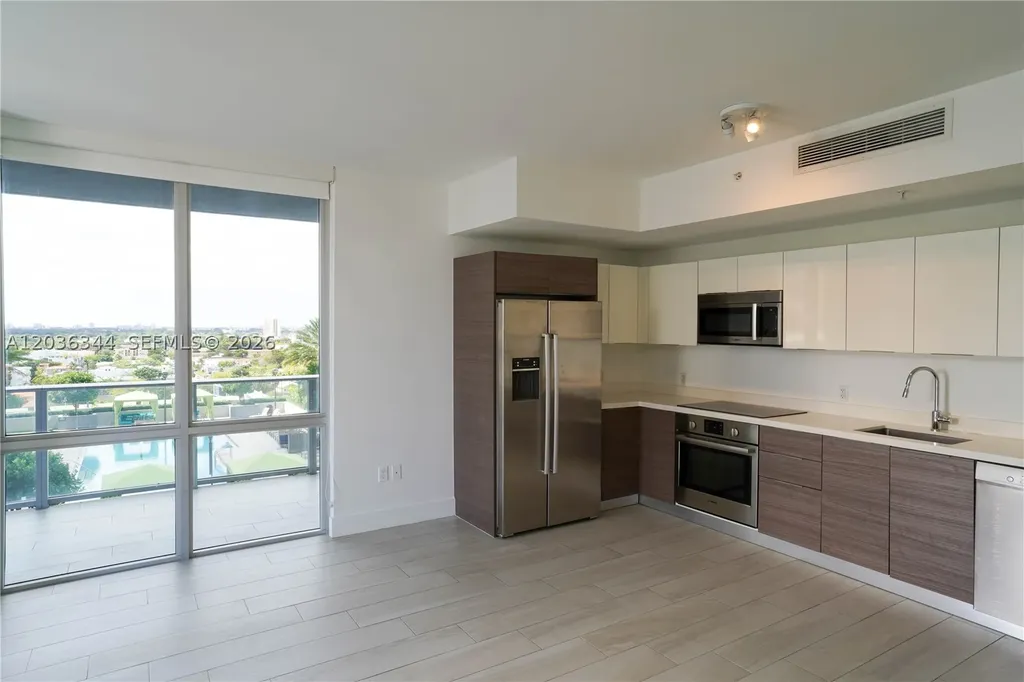 1010 SW 2nd Avenue Miami FL 33130