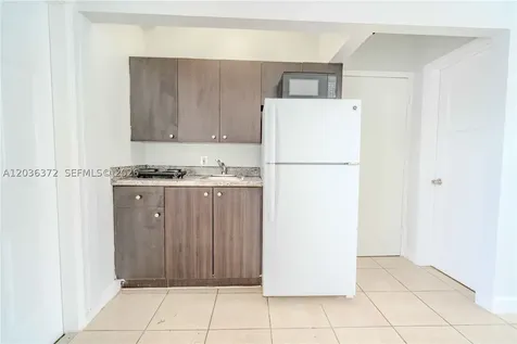 8315 Byron Avenue Miami Beach FL 33141