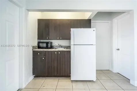 8315 Byron Avenue Miami Beach FL 33141