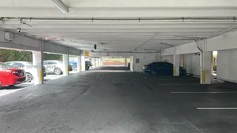 690 NE 123rd Street North Miami FL 33161