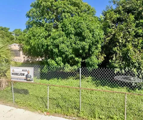 291 W 49th Street Hialeah FL 33012