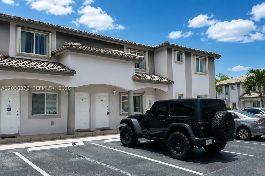 5705 NW 109th Avenue Doral FL 33178
