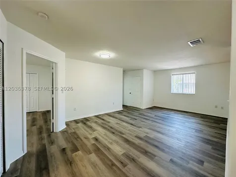 5705 NW 109th Avenue Doral FL 33178