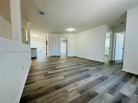 5705 NW 109th Avenue Doral FL 33178