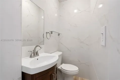 2530 SW 27th Street Miami FL 33133