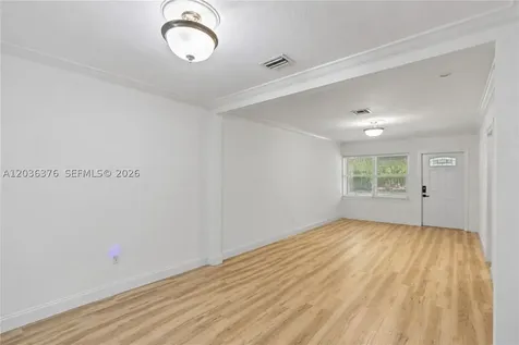 2530 SW 27th Street Miami FL 33133