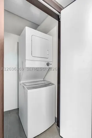690 SW 1st Court Miami FL 33130