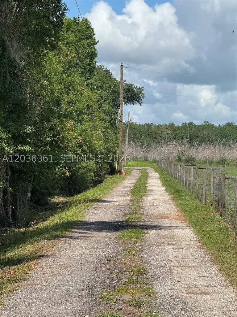 476 N Barlow Road Other City - In The State Of Florida FL 33873
