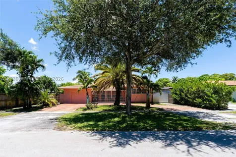 315 NW 124th Street North Miami FL 33168