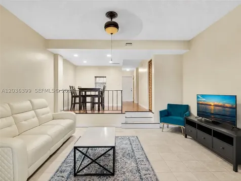 8902 Palm Tree Lane Pembroke Pines FL 33024