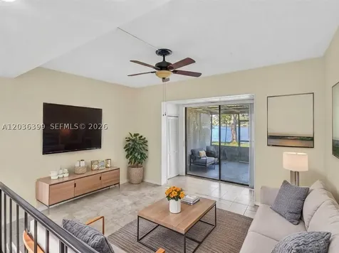 8902 Palm Tree Lane Pembroke Pines FL 33024