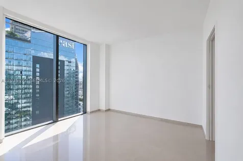 68 SE 6th Street Miami FL 33131