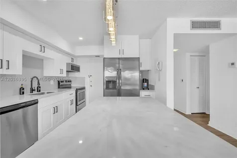 Hallandale Beach FL 33009
