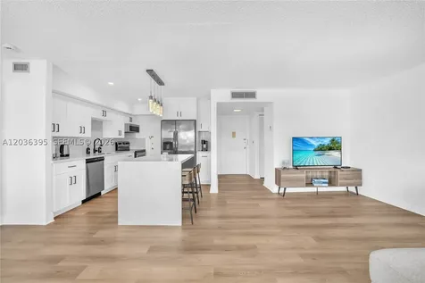 Hallandale Beach FL 33009