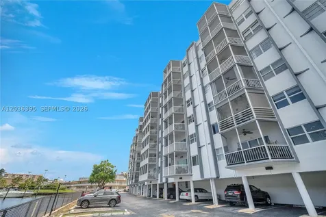 Hallandale Beach FL 33009