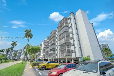 Hallandale Beach FL 33009