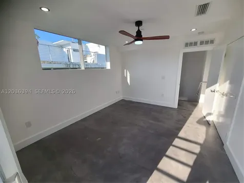 825 Michigan Avenue Miami Beach FL 33139