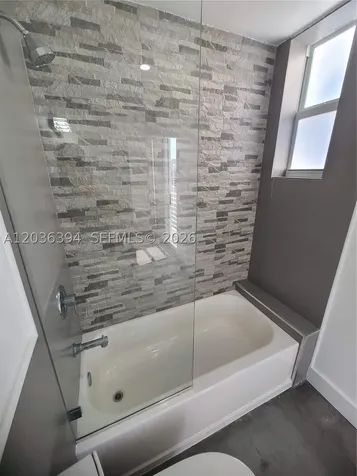 825 Michigan Avenue Miami Beach FL 33139