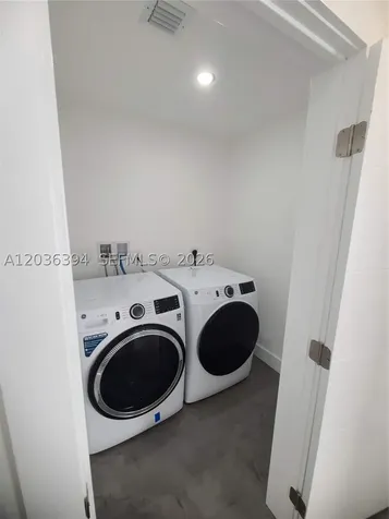 825 Michigan Avenue Miami Beach FL 33139