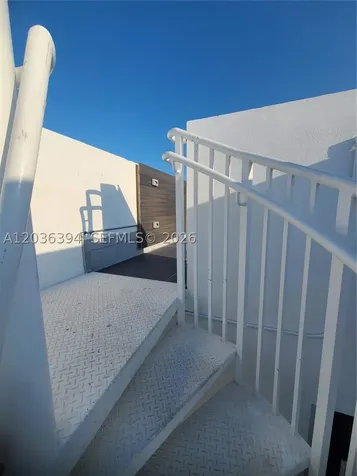825 Michigan Avenue Miami Beach FL 33139