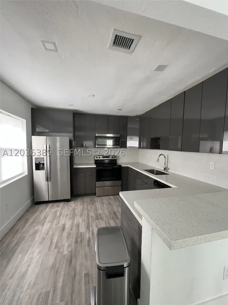 2847 Polk Street Hollywood FL 33020