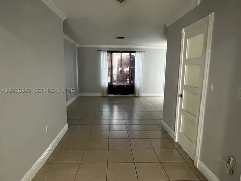 1271 W 79th Street Hialeah FL 33014