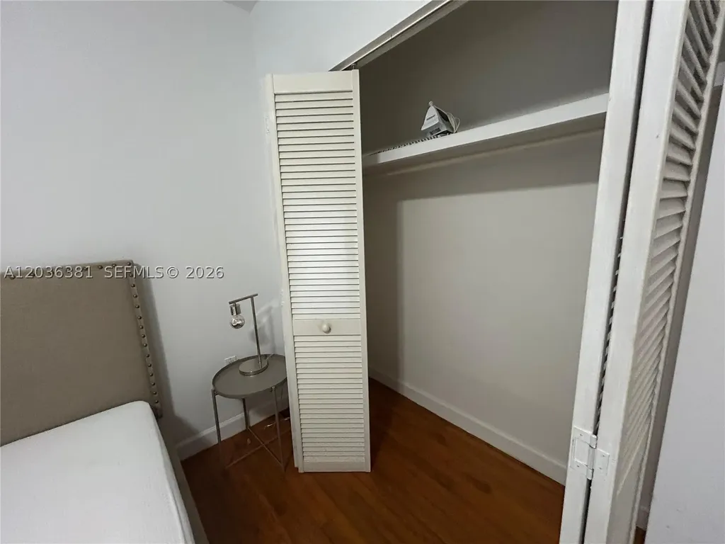 300 Sunset Drive Fort Lauderdale FL 33301