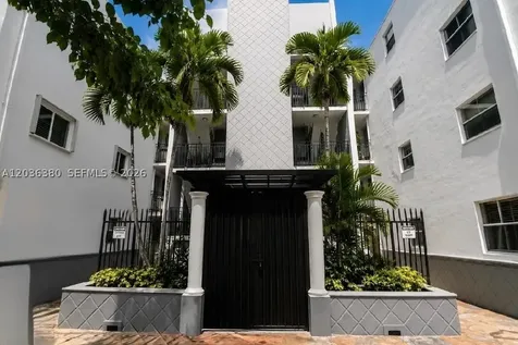 444 SW 4th Street Miami FL 33130