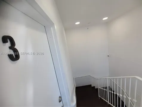 825 Michigan Avenue Miami Beach FL 33139