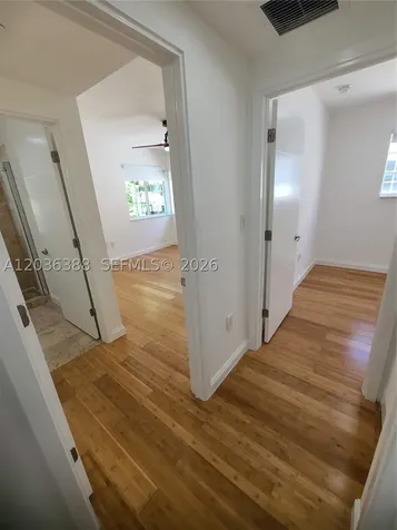 825 Michigan Avenue Miami Beach FL 33139