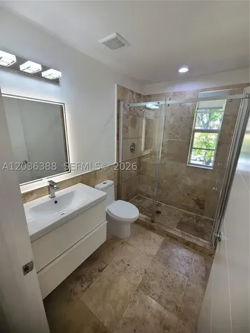 825 Michigan Avenue Miami Beach FL 33139