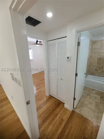825 Michigan Avenue Miami Beach FL 33139