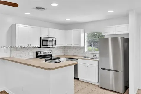 5327 30 Street SW Lehigh Acres FL 33973