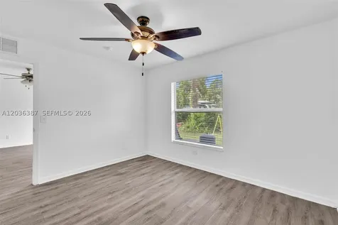 5327 30 Street SW Lehigh Acres FL 33973