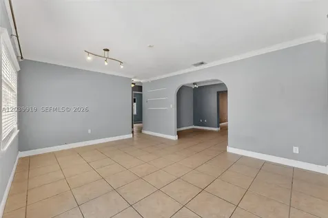 920 NW 35th Avenue Miami FL 33125