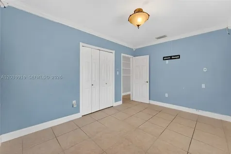 920 NW 35th Avenue Miami FL 33125