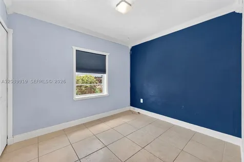 920 NW 35th Avenue Miami FL 33125