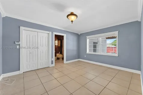 920 NW 35th Avenue Miami FL 33125