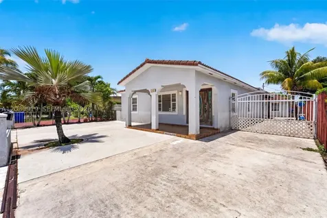 920 NW 35th Avenue Miami FL 33125