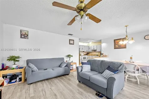 5839 La Pinata Boulevard Green Acres FL 33463