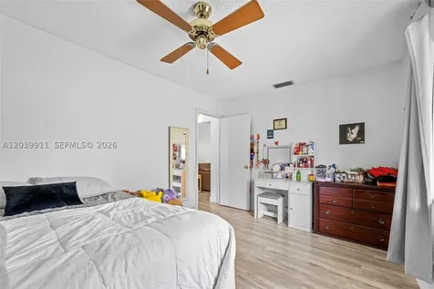 5839 La Pinata Boulevard Green Acres FL 33463