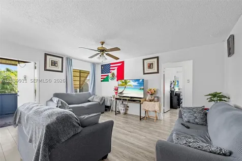 5839 La Pinata Boulevard Green Acres FL 33463