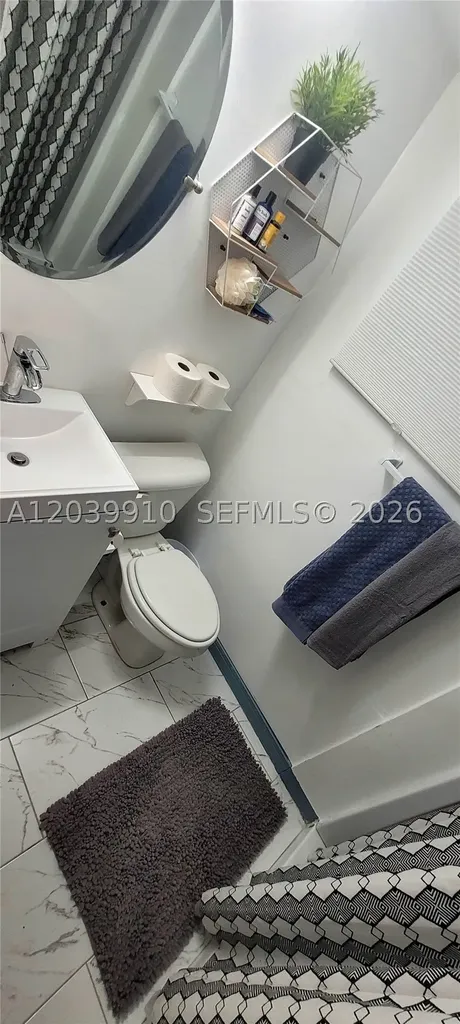 104 NE 5th Street Fort Lauderdale FL 33301