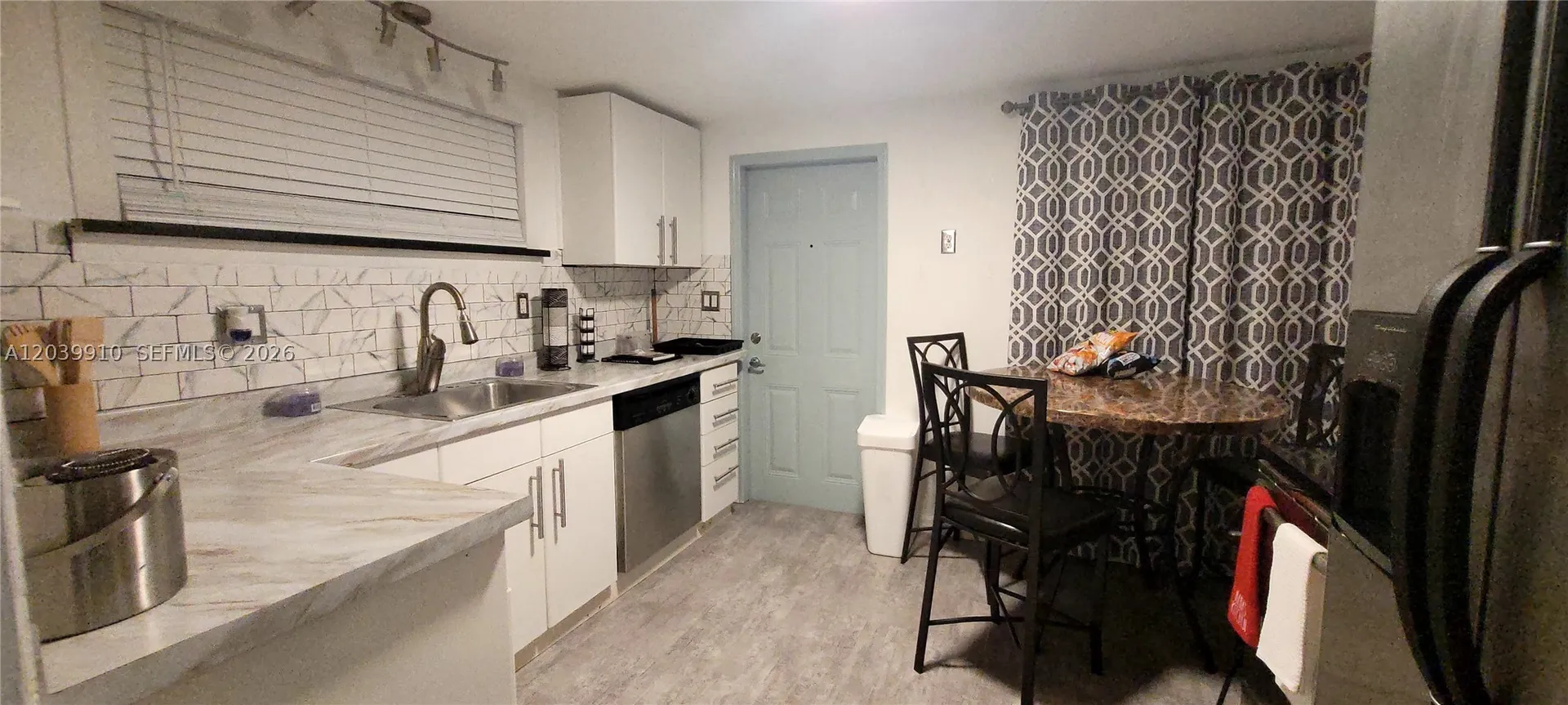 104 NE 5th Street Fort Lauderdale FL 33301